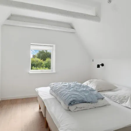 Holiday home Amazing In With Wifi Follenslev